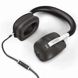 dfi2013-02_nad_headphone_image3_02