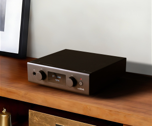 D7 Lifestyle_Black_R2