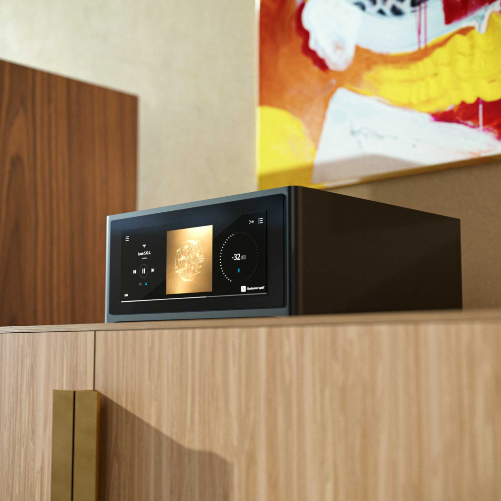 NAD M10 V3 串流綜合擴大機，售價112,000元，迎家音響台灣授權代理