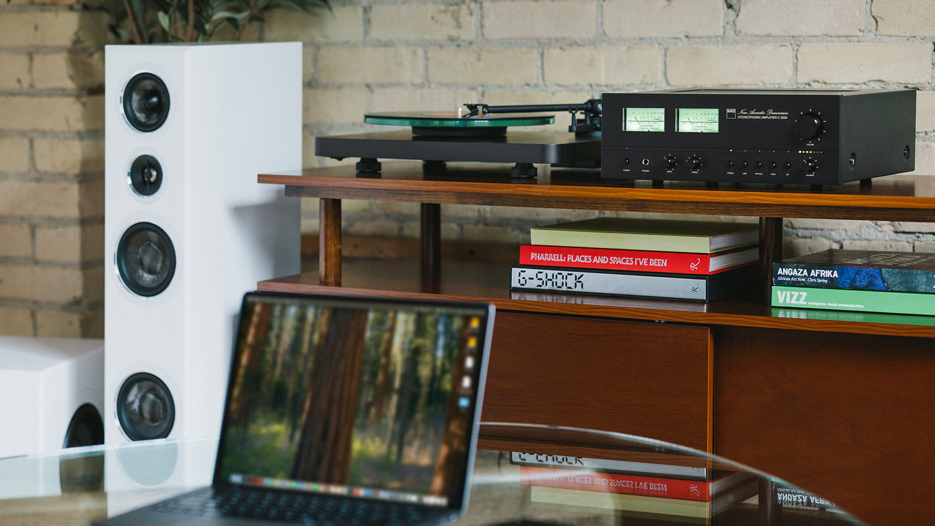 NAD C 3030 - updated VU - Right with turntable and laptop on credenza - 1920x1080