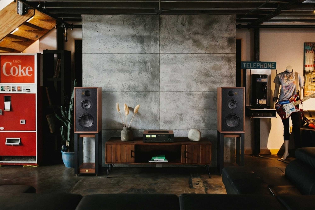 NAD C3050搭配Wharfedale Linton 85th大書架喇叭,英倫復古系統,迎家音響台灣授權代